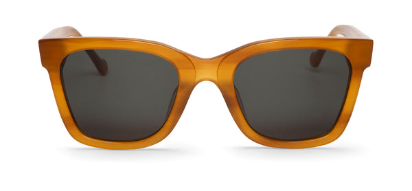 WARMTH GARTNER WITH CLASSICAL LENSES