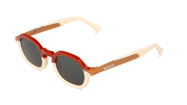TERRACOTA -  EL PATIO WITH CLASSICAL LENSES