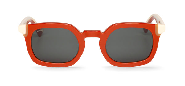 TERRACOTA KERNS - WITH CLASSICAL LENSES